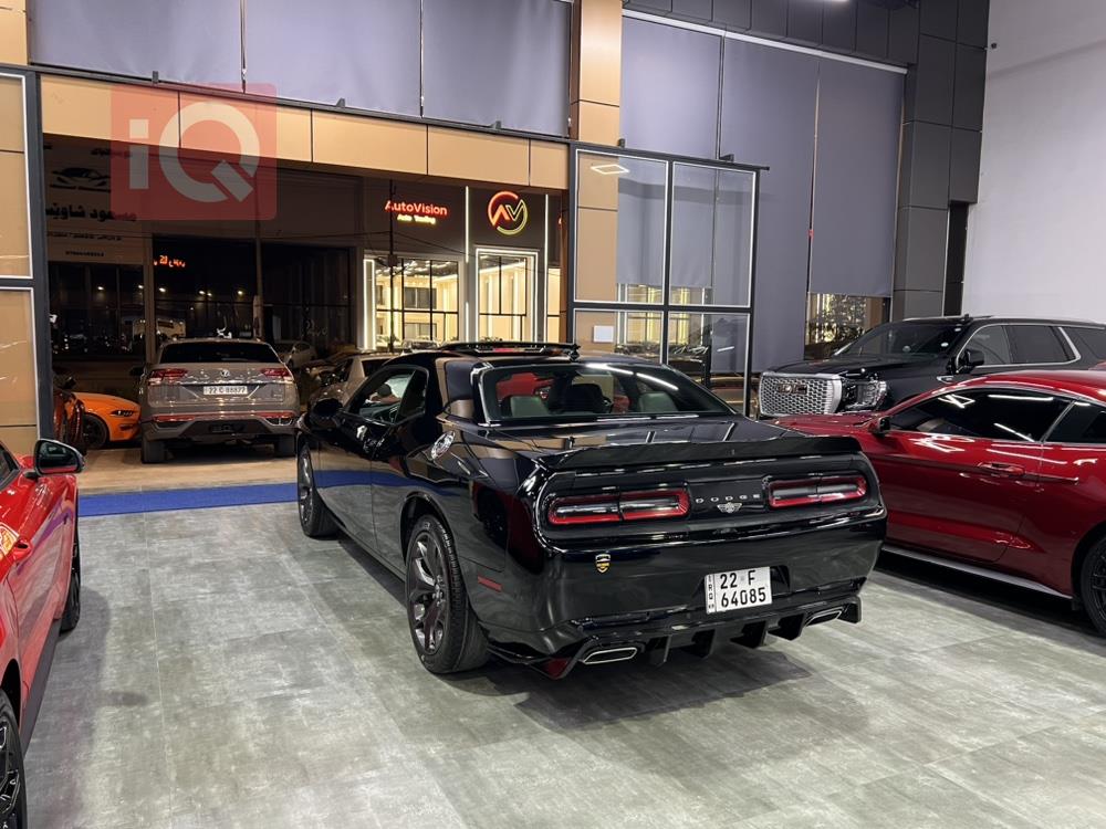 Dodge Challenger